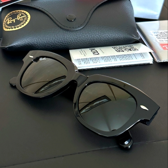 LIKE NEW Ray-Ban State Street RB2186 Black Ray ban sunglasses - Picture 4 of 16